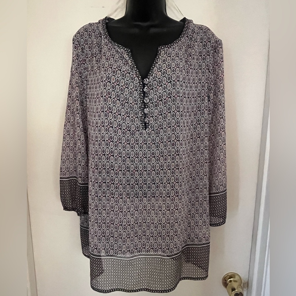 Liz Claiborne Sheer 3/4 Sleeve Blouse